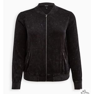 NWT Torrid Acid Wash Challis Bomber, size 3